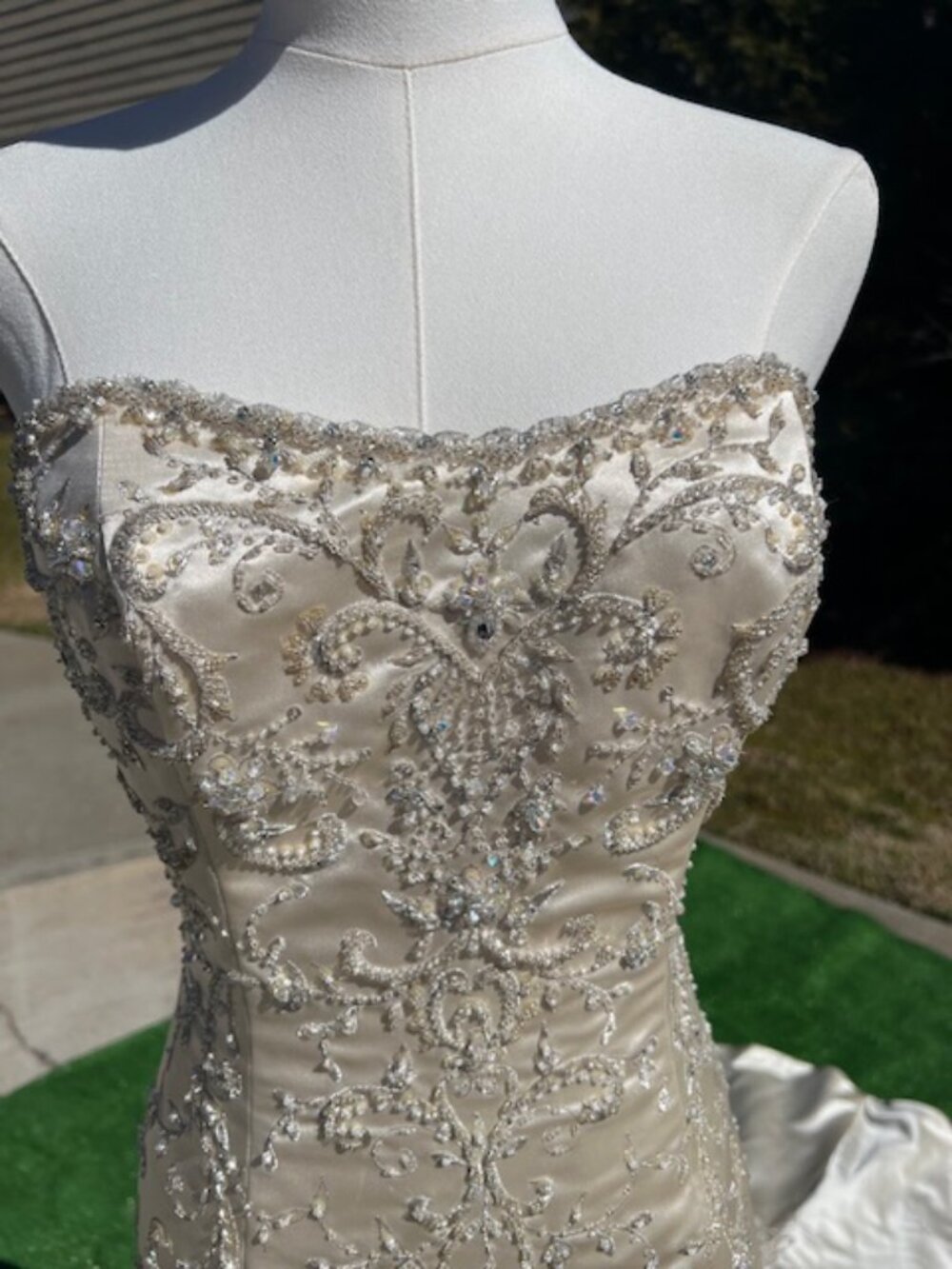 NWT Maggio Sotterio Strapless Satin Gown – Champagne & Pewter – Size 10 - Picture 8 of 16